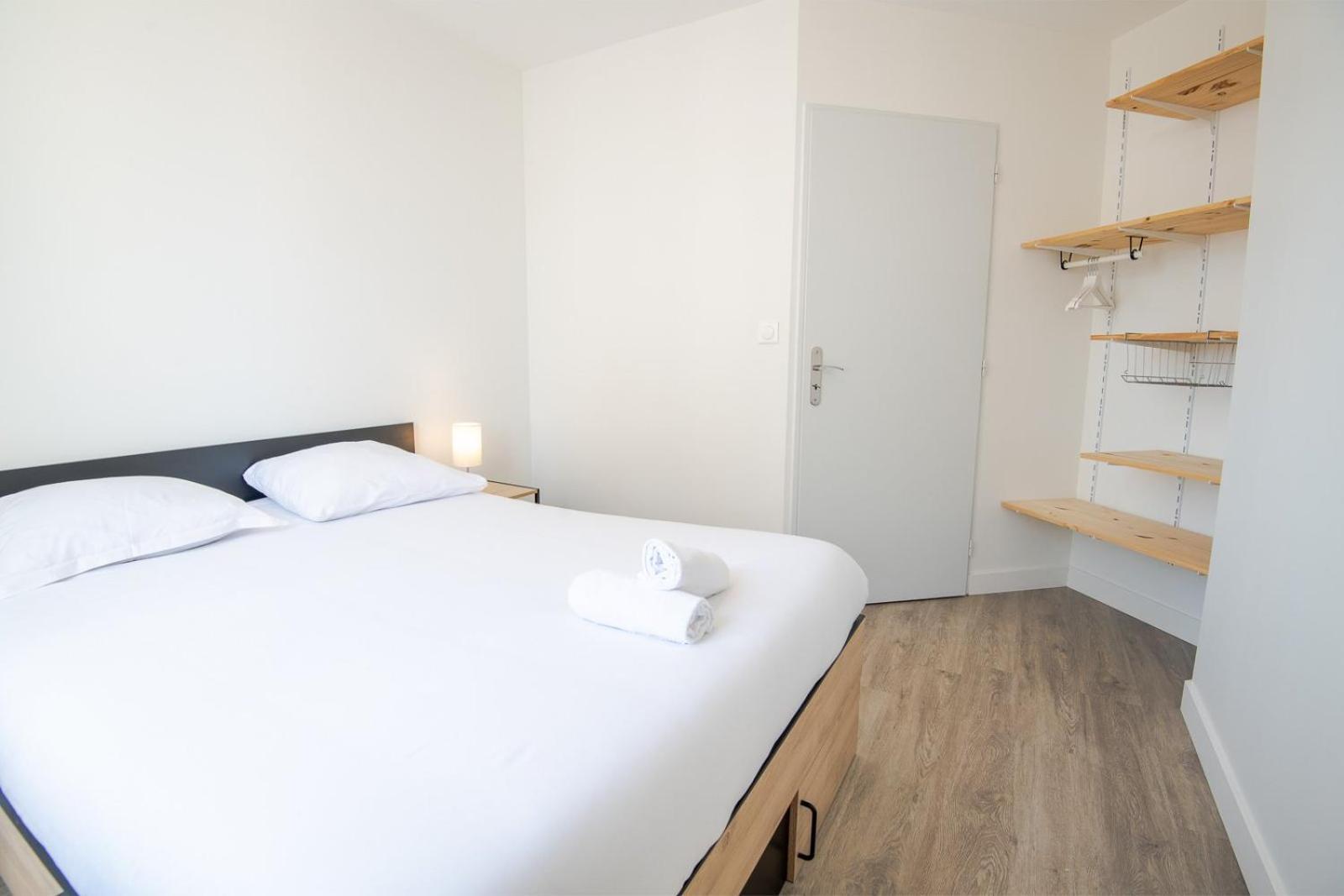 Aux Deux Rives Apartment Tours